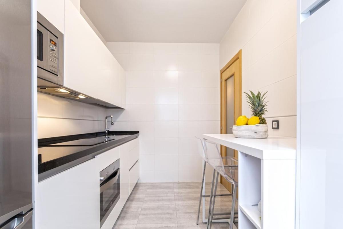 -Malagasunapts- Privateterrace Freeparking Pool Kültér fotó